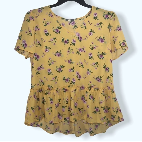 Pleione Soft Yellow Floral Top with Ruffled Hem Sz Med - Picture 1 of 5
